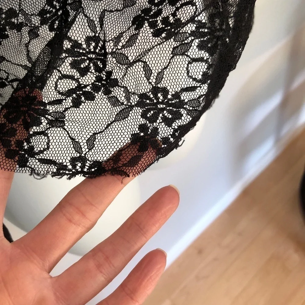 Zara Trafaluc lace sheer long sleeve cropped embroidered shirt
